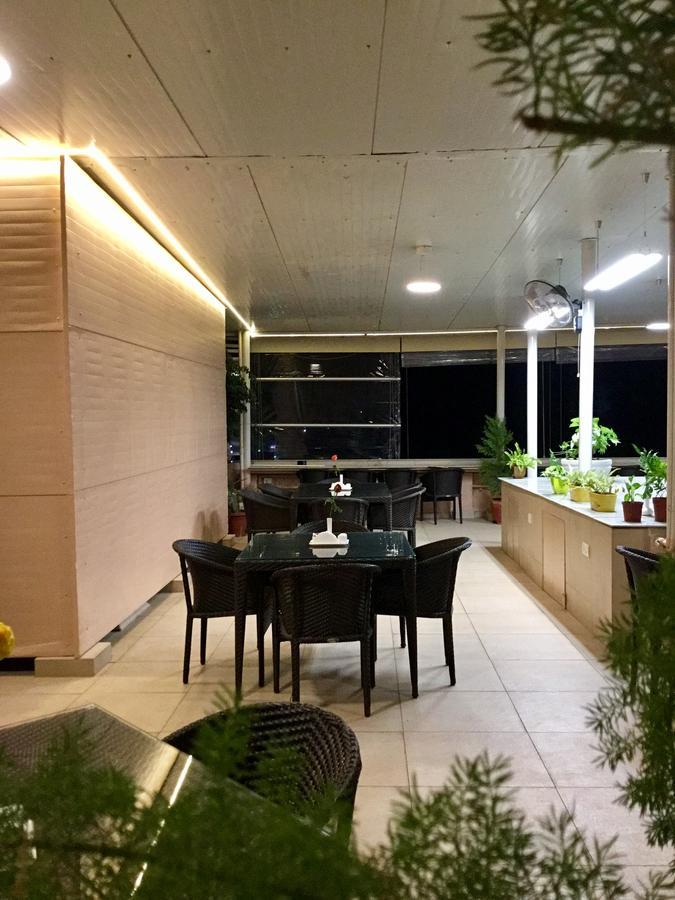 Sai Towers Hotel Puttaparthi Exterior photo
